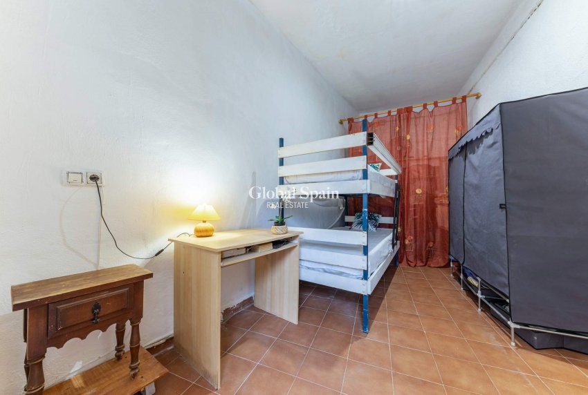 Resale - VILLA -
EL CAMPELLO - Pueblo Acantilado - Lanuza