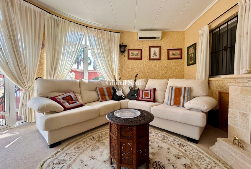 Resale - VILLA -
EL CHAPARRAL - Inland