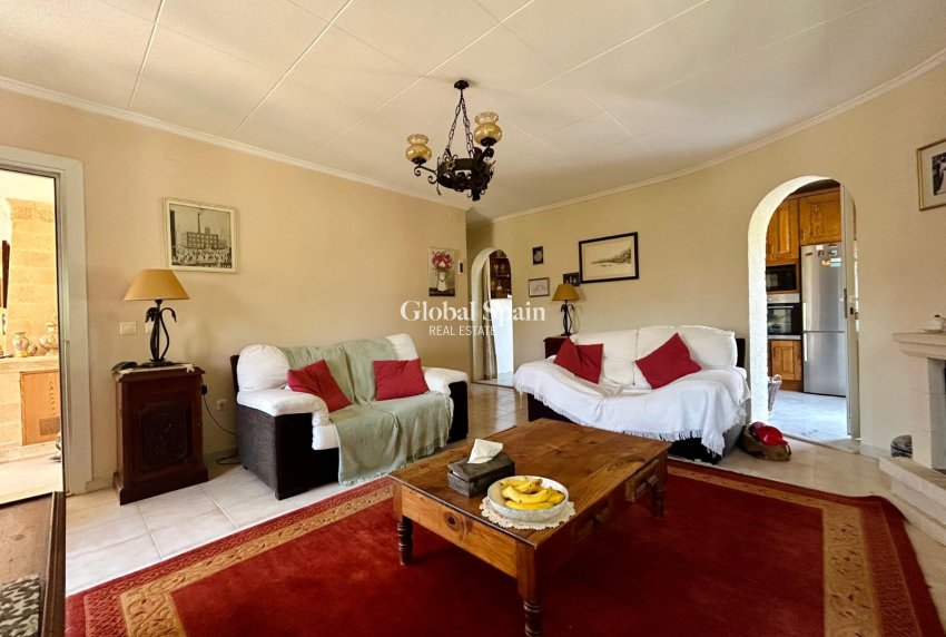 Resale - VILLA -
EL CHAPARRAL - Inland