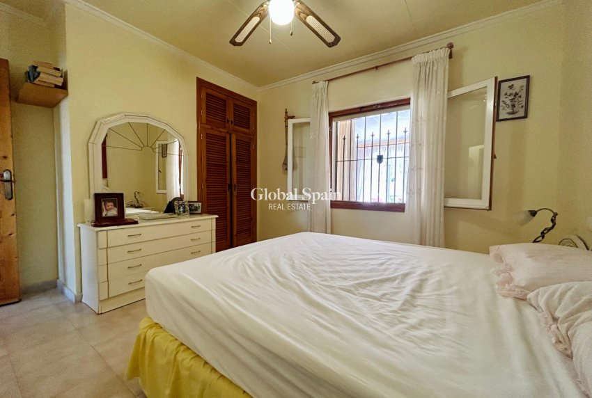 Resale - VILLA -
EL CHAPARRAL - Inland