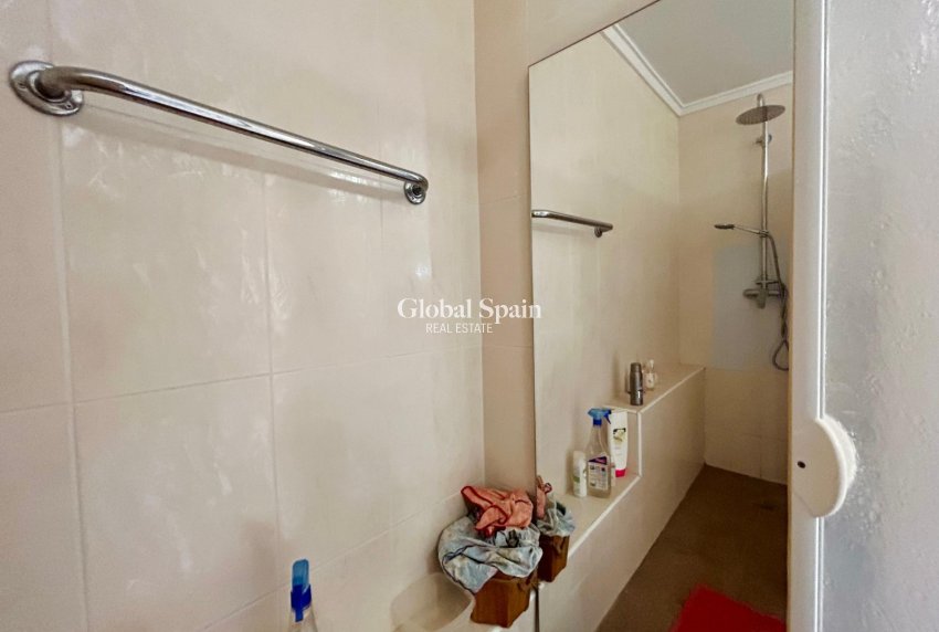 Resale - VILLA -
EL CHAPARRAL - Inland