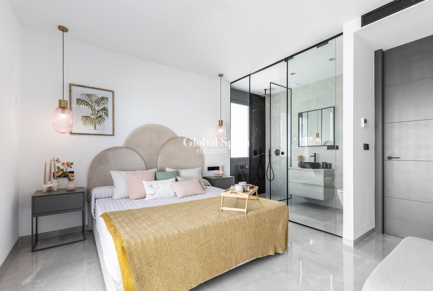 Resale - VILLA -
EL CHAPARRAL - Inland
