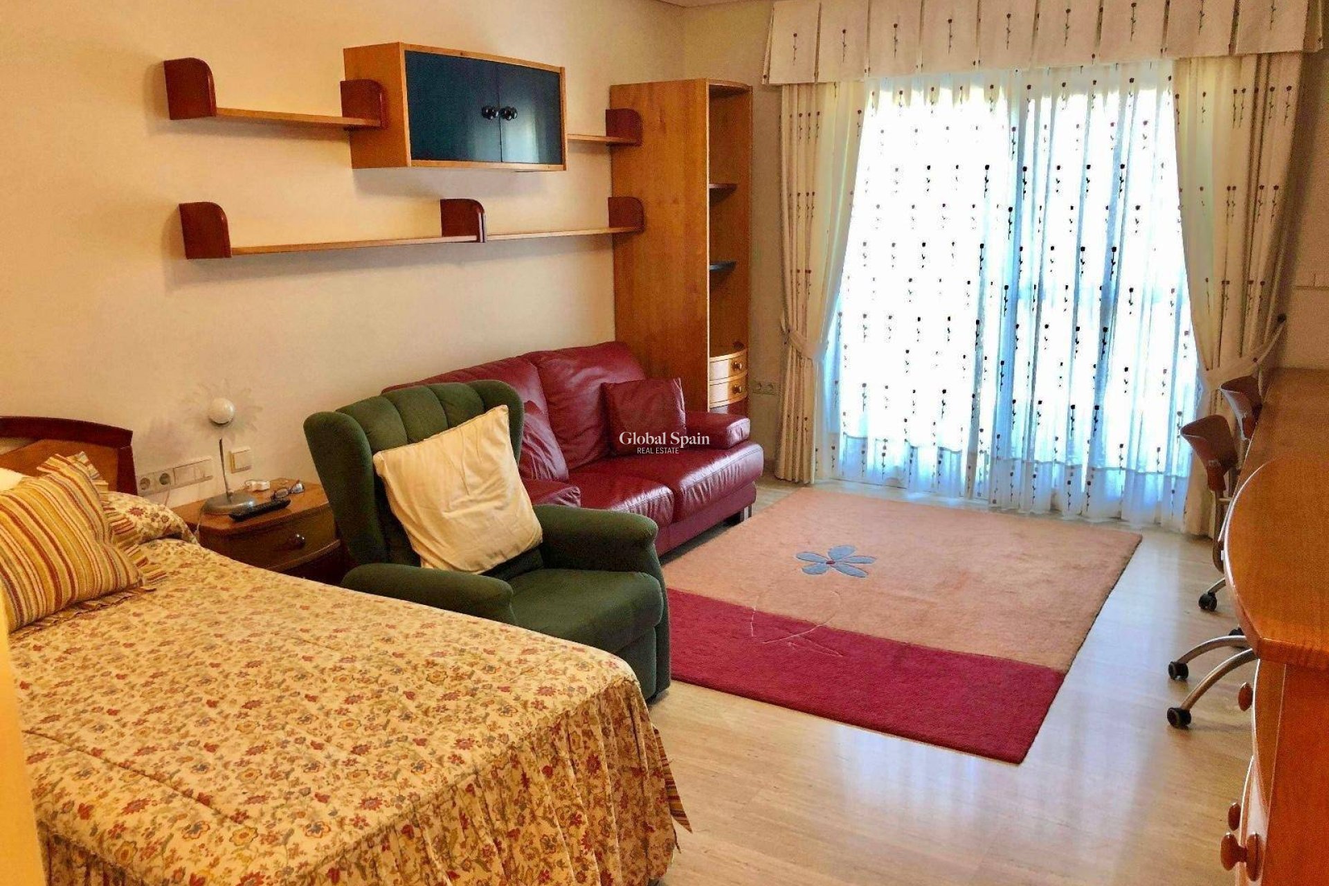 Resale - VILLA -
EL PALMAR - El Palmar