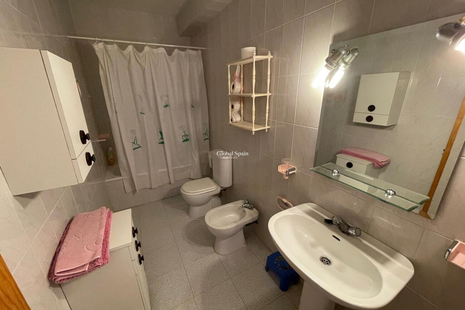 Resale - VILLA -
El Rebolledo