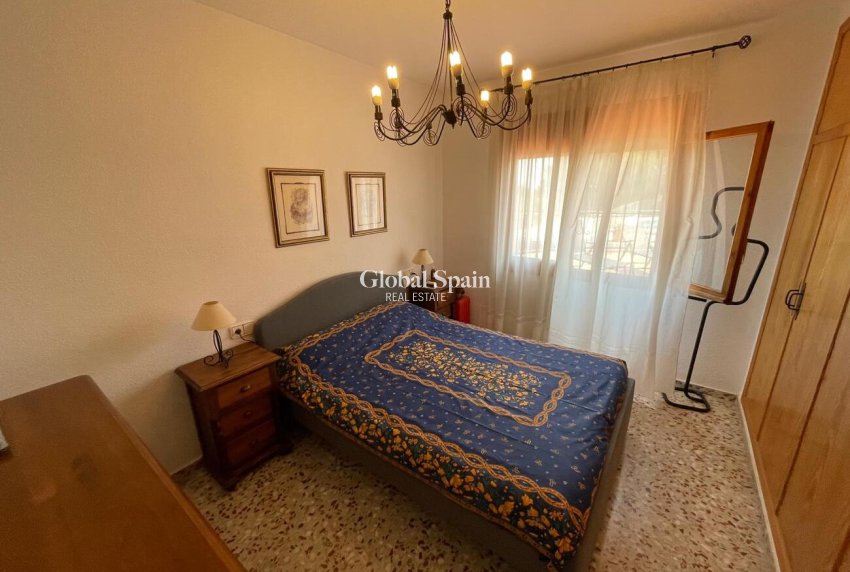 Resale - VILLA -
El Rebolledo