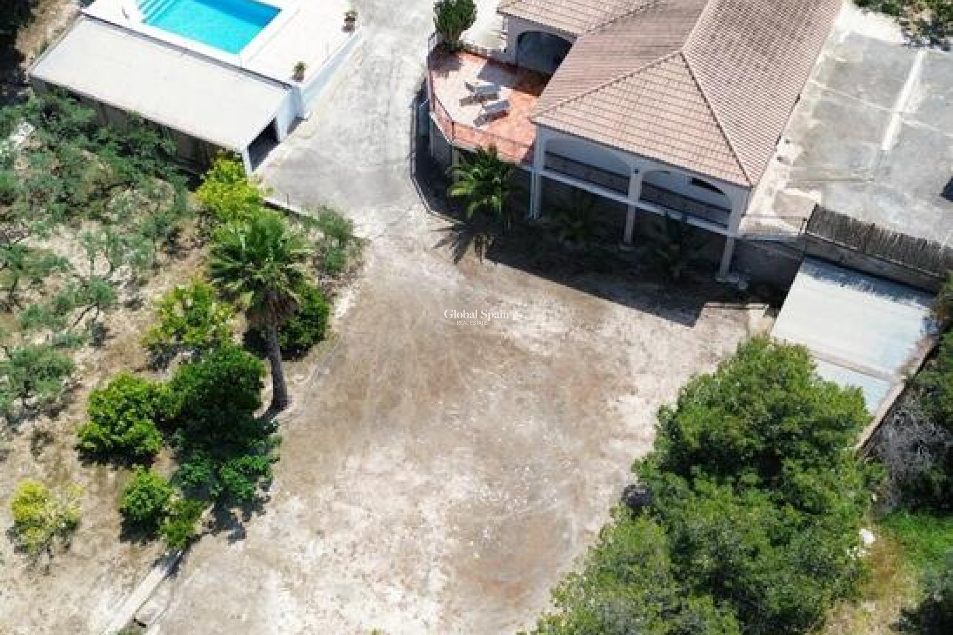 Resale - VILLA -
El Rebolledo