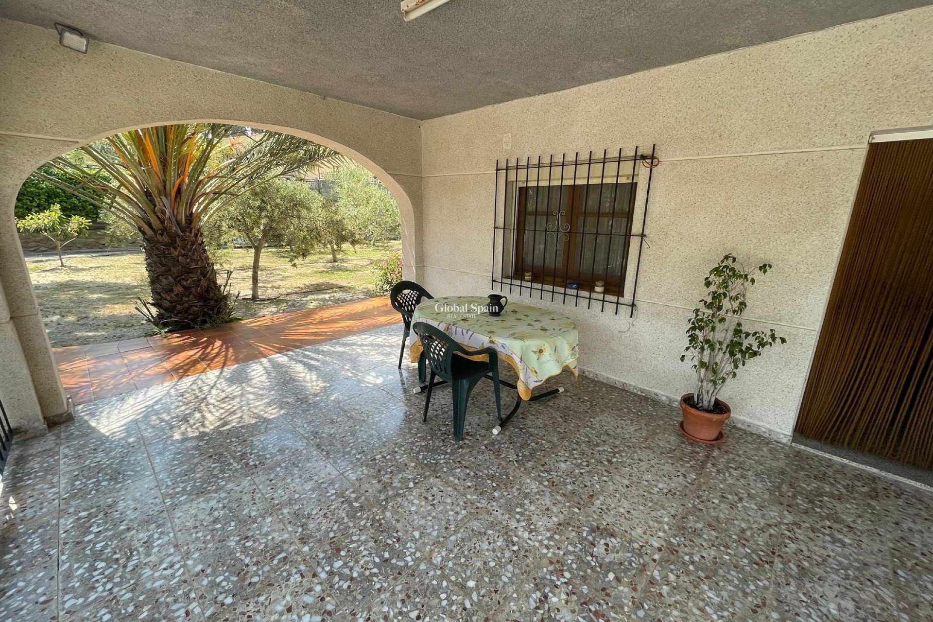 Resale - VILLA -
El Rebolledo