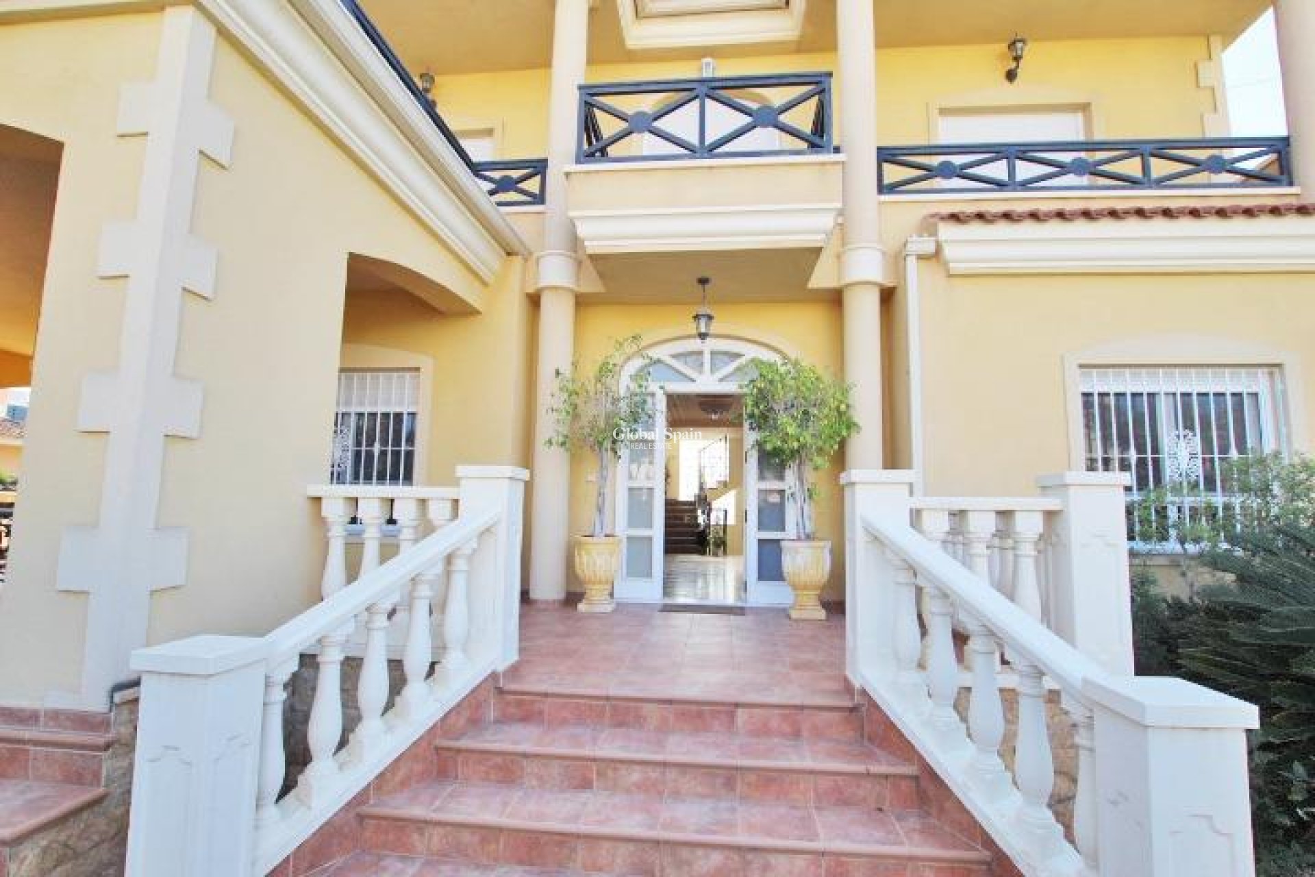 Resale - VILLA -
ELCHE - Altabix