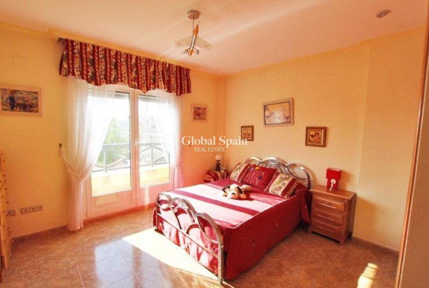 Resale - VILLA -
ELCHE - Altabix