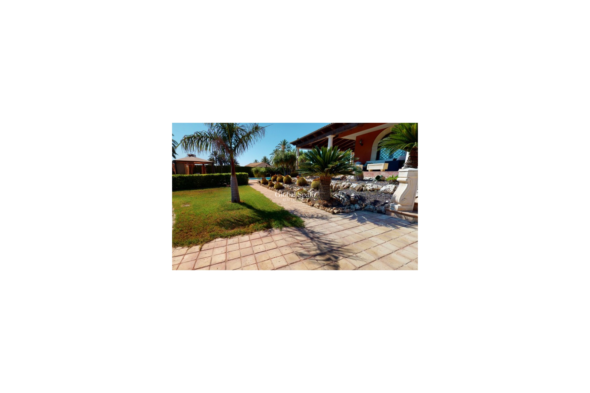 Resale - VILLA -
ELCHE - Costa Blanca