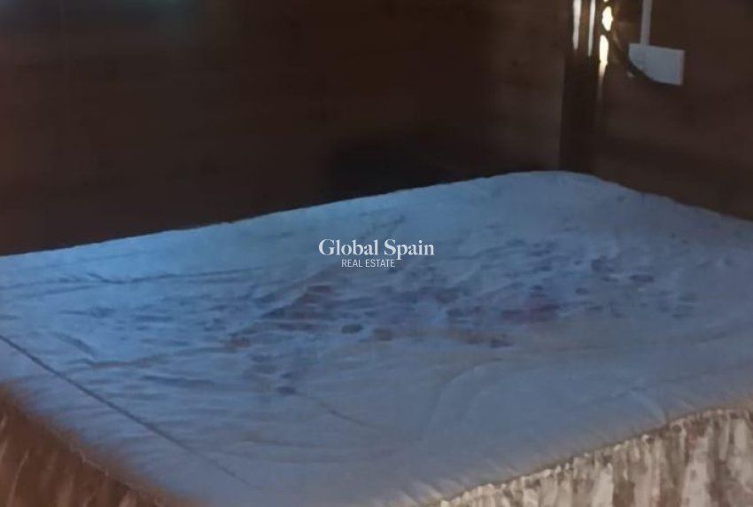 Resale - VILLA -
ELCHE - Costa Blanca