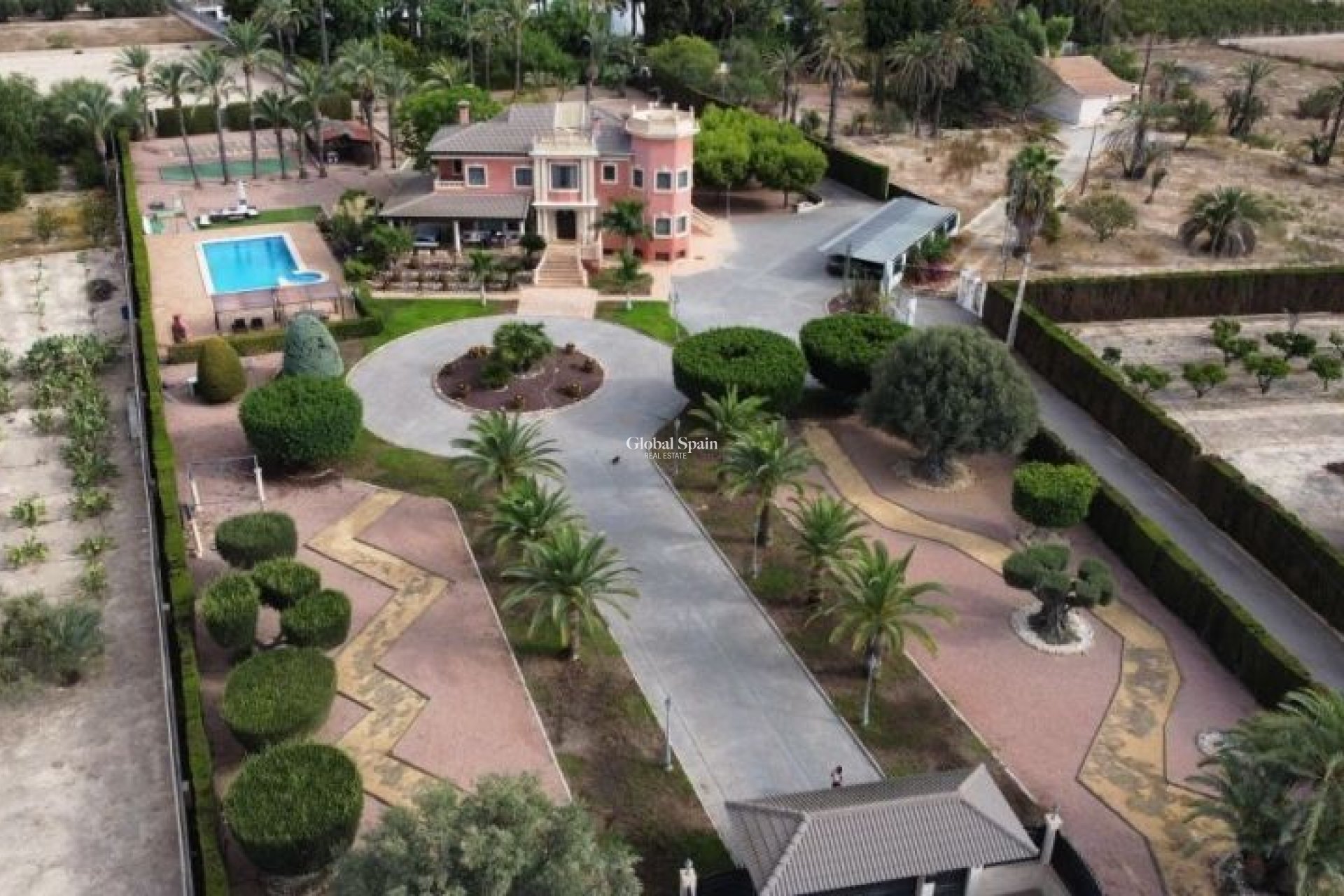 Resale - VILLA -
ELCHE - Costa Blanca