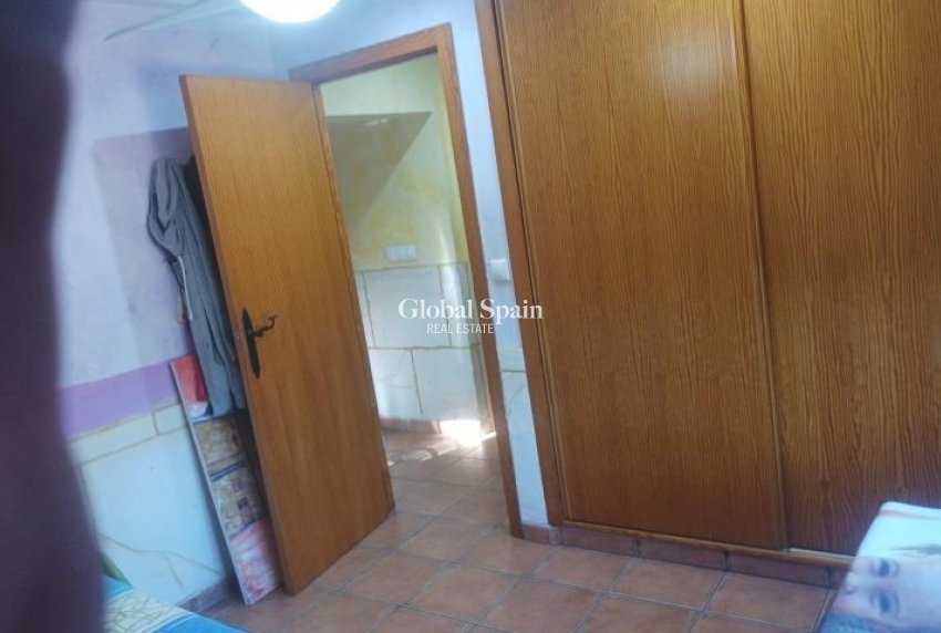 Resale - VILLA -
ELCHE - Costa Blanca