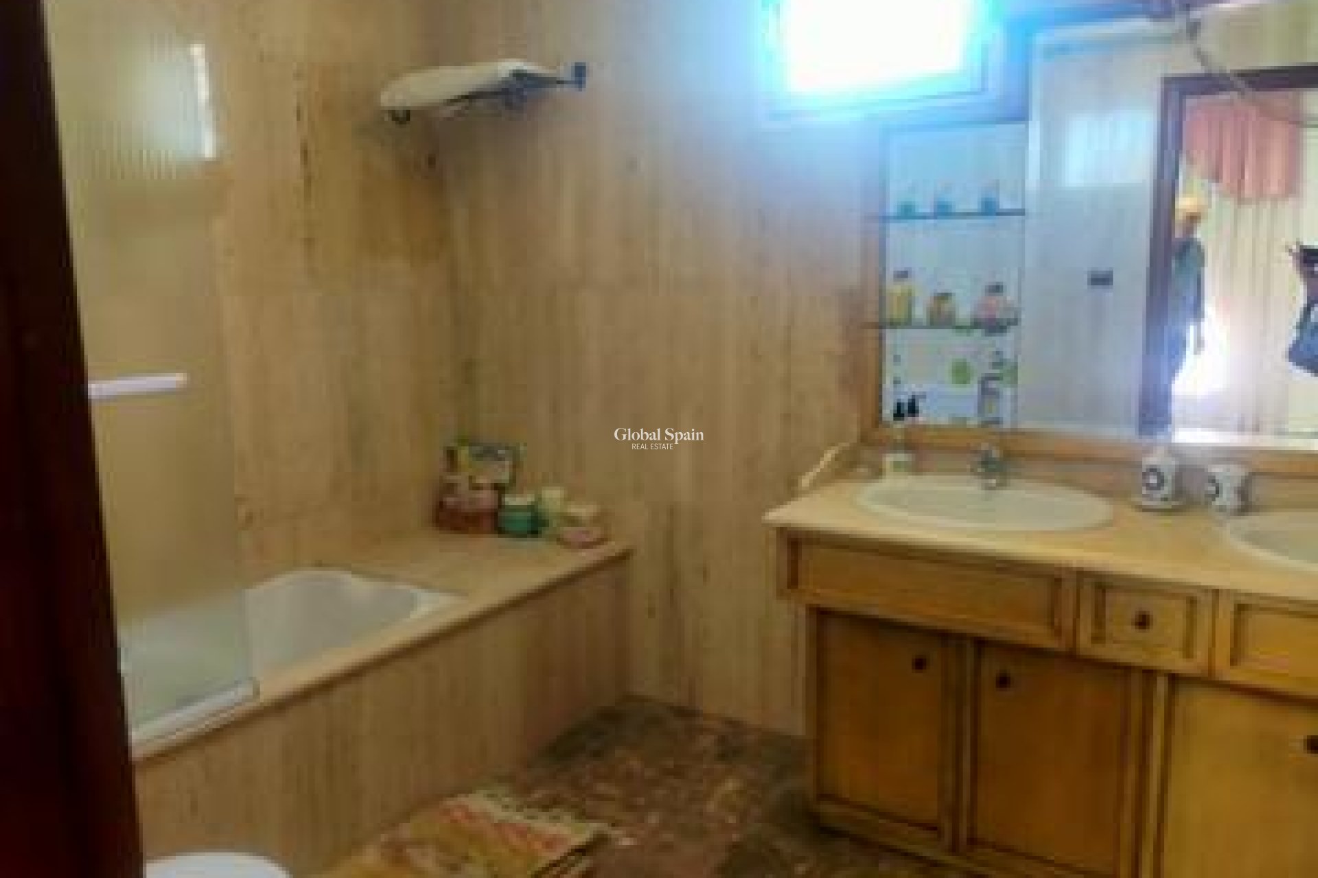 Resale - VILLA -
ELCHE - Costa Blanca