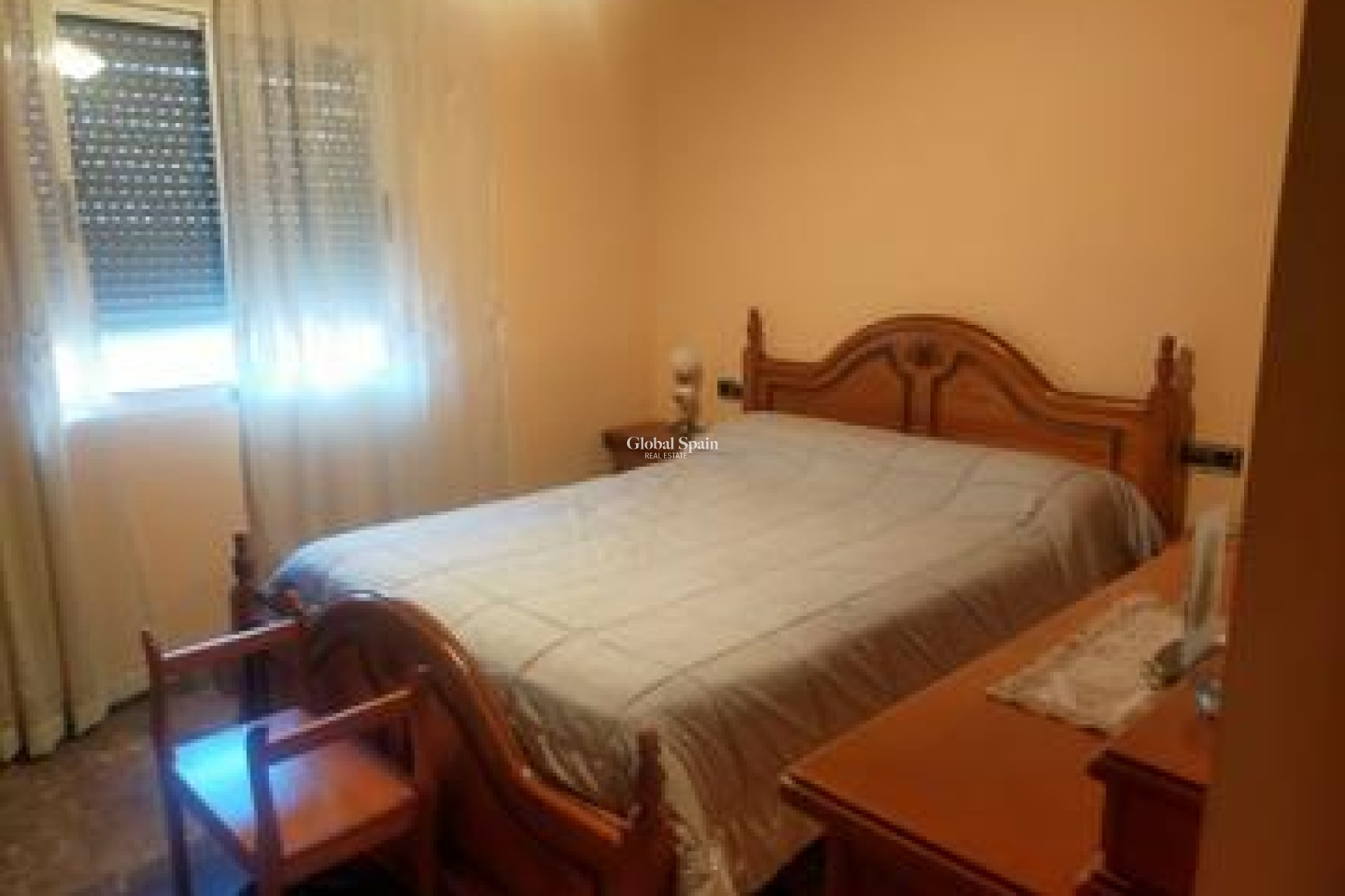 Resale - VILLA -
ELCHE - Costa Blanca
