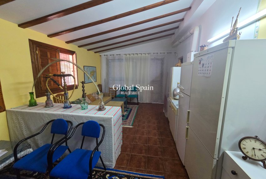 Resale - VILLA -
ELCHE - Costa Blanca