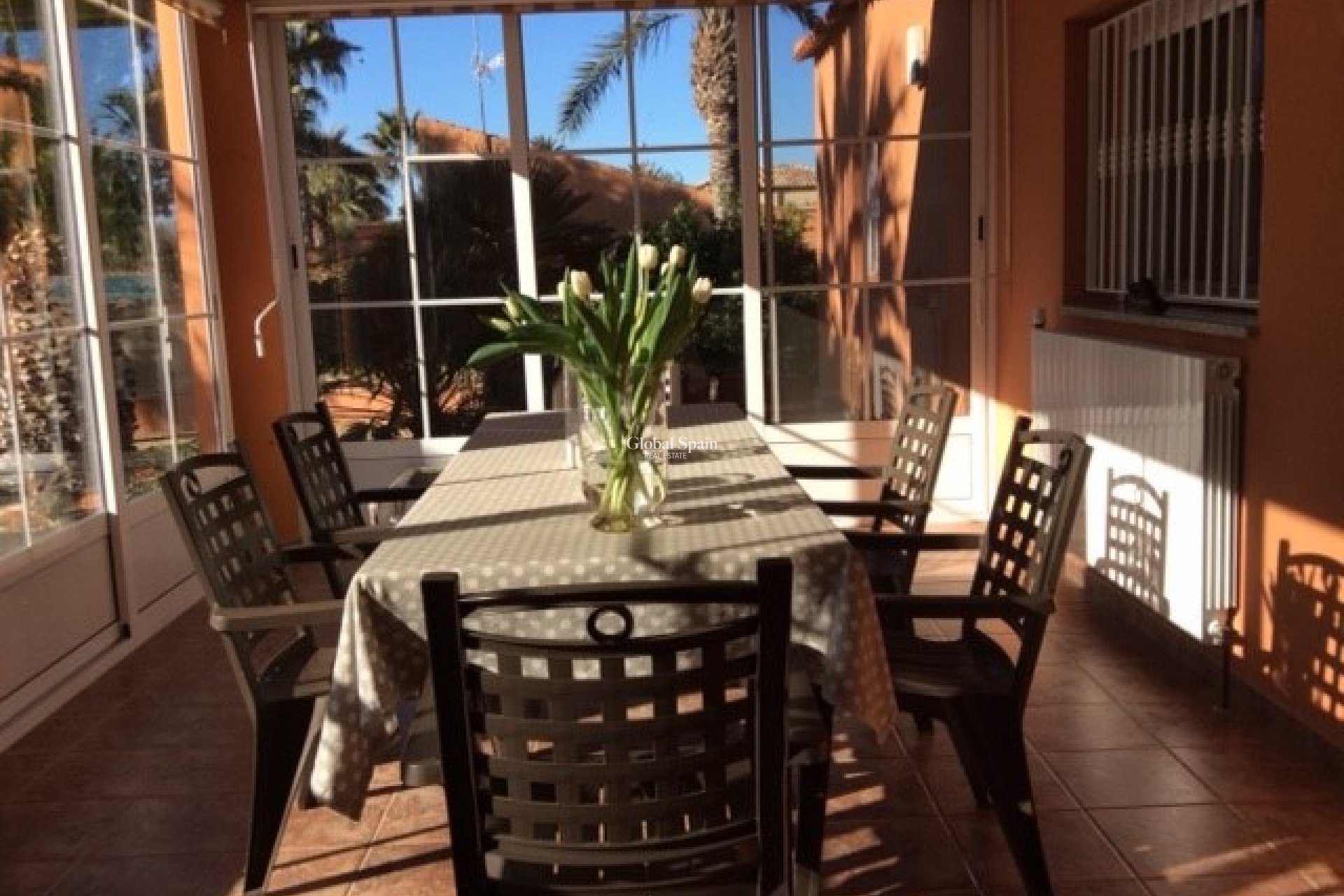 Resale - VILLA -
ELCHE