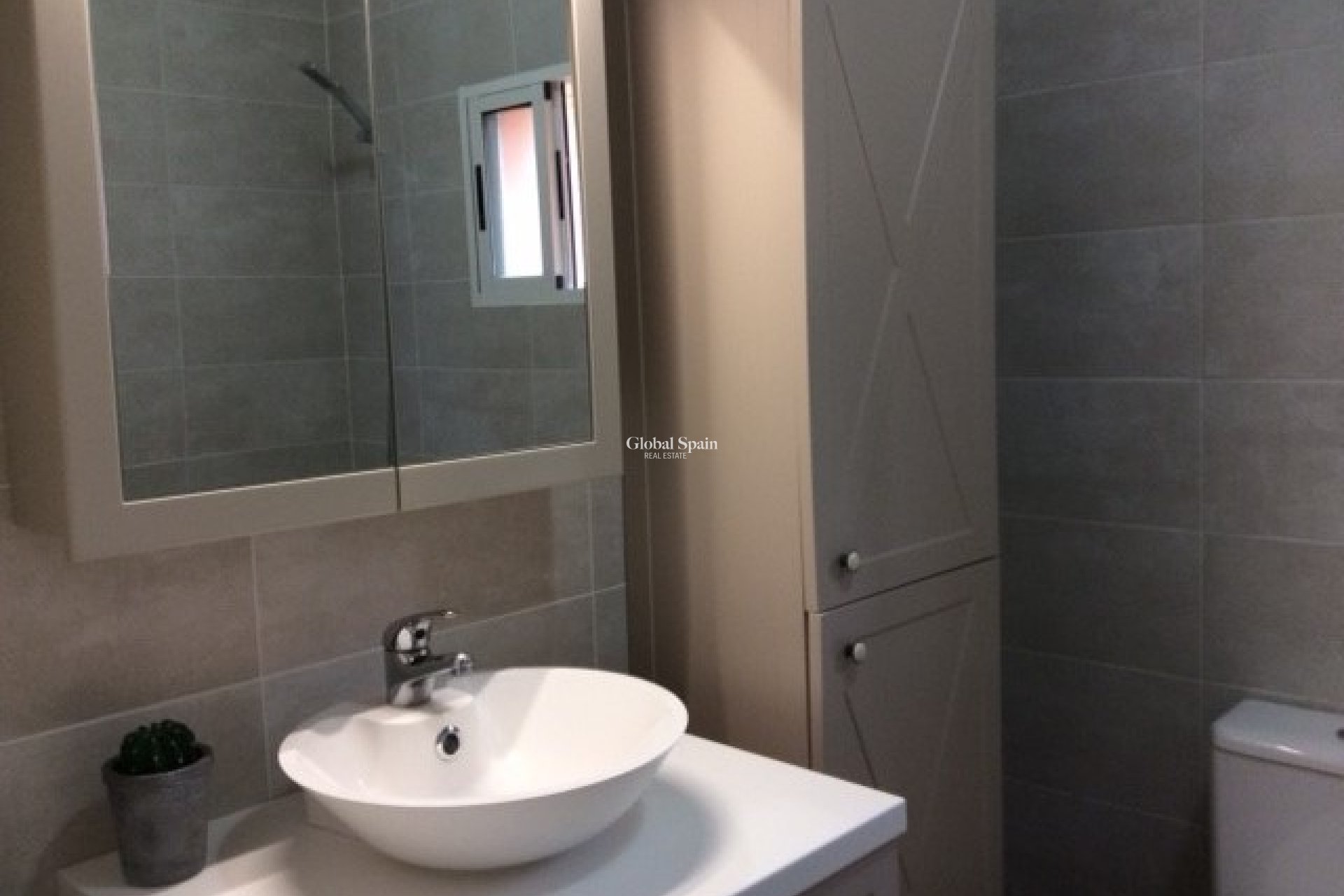 Resale - VILLA -
ELCHE