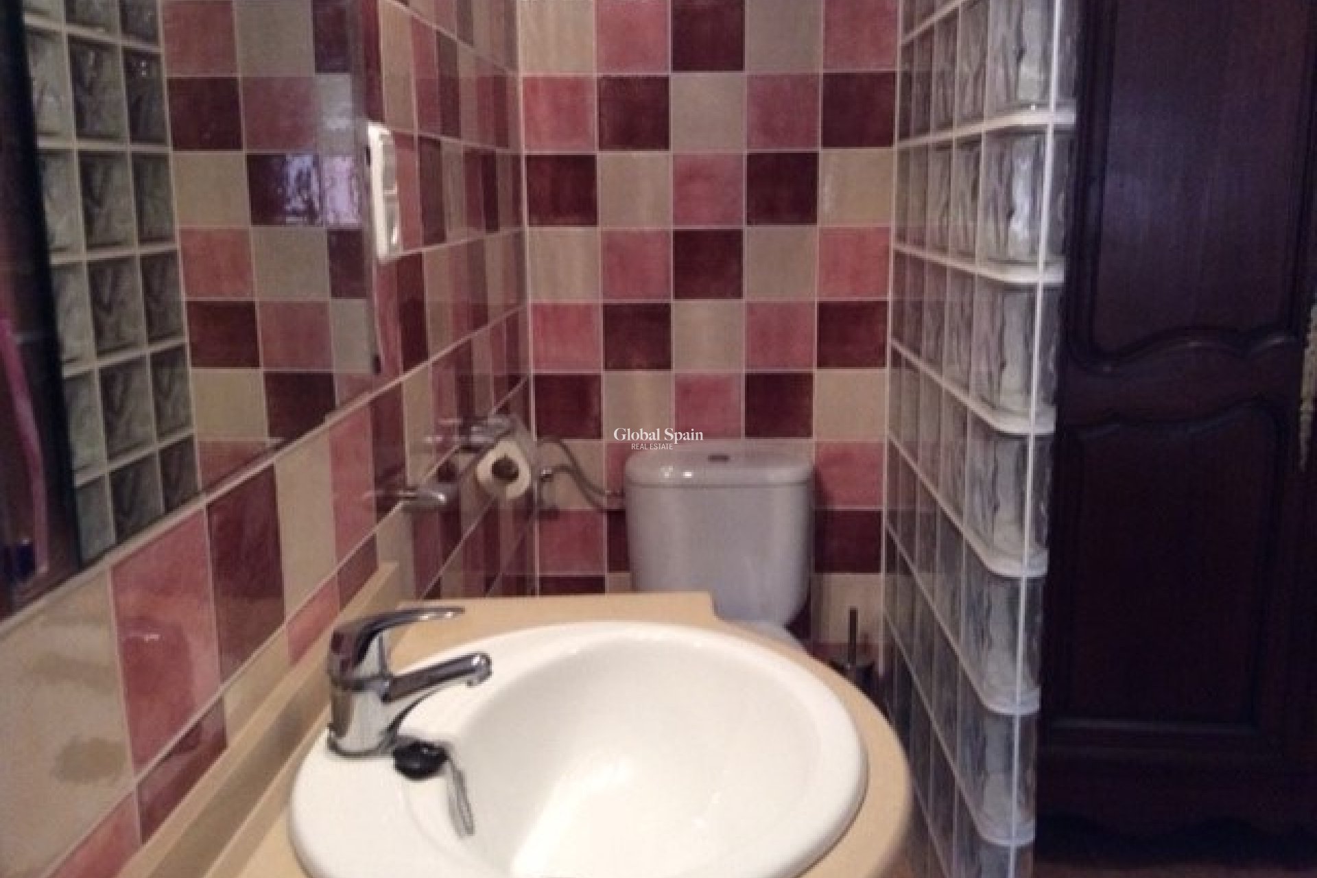 Resale - VILLA -
ELCHE