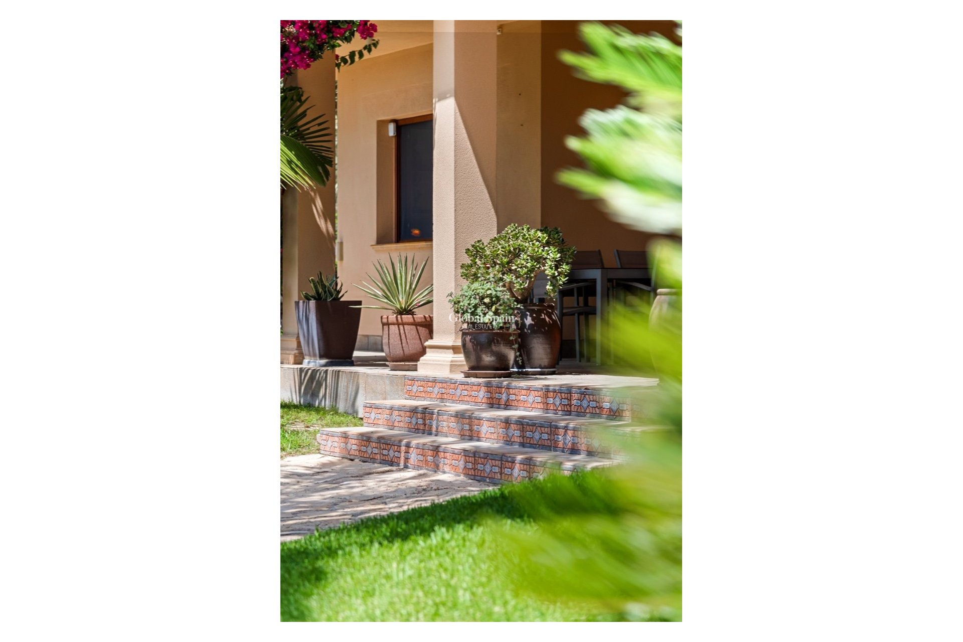 Resale - VILLA -
ELCHE