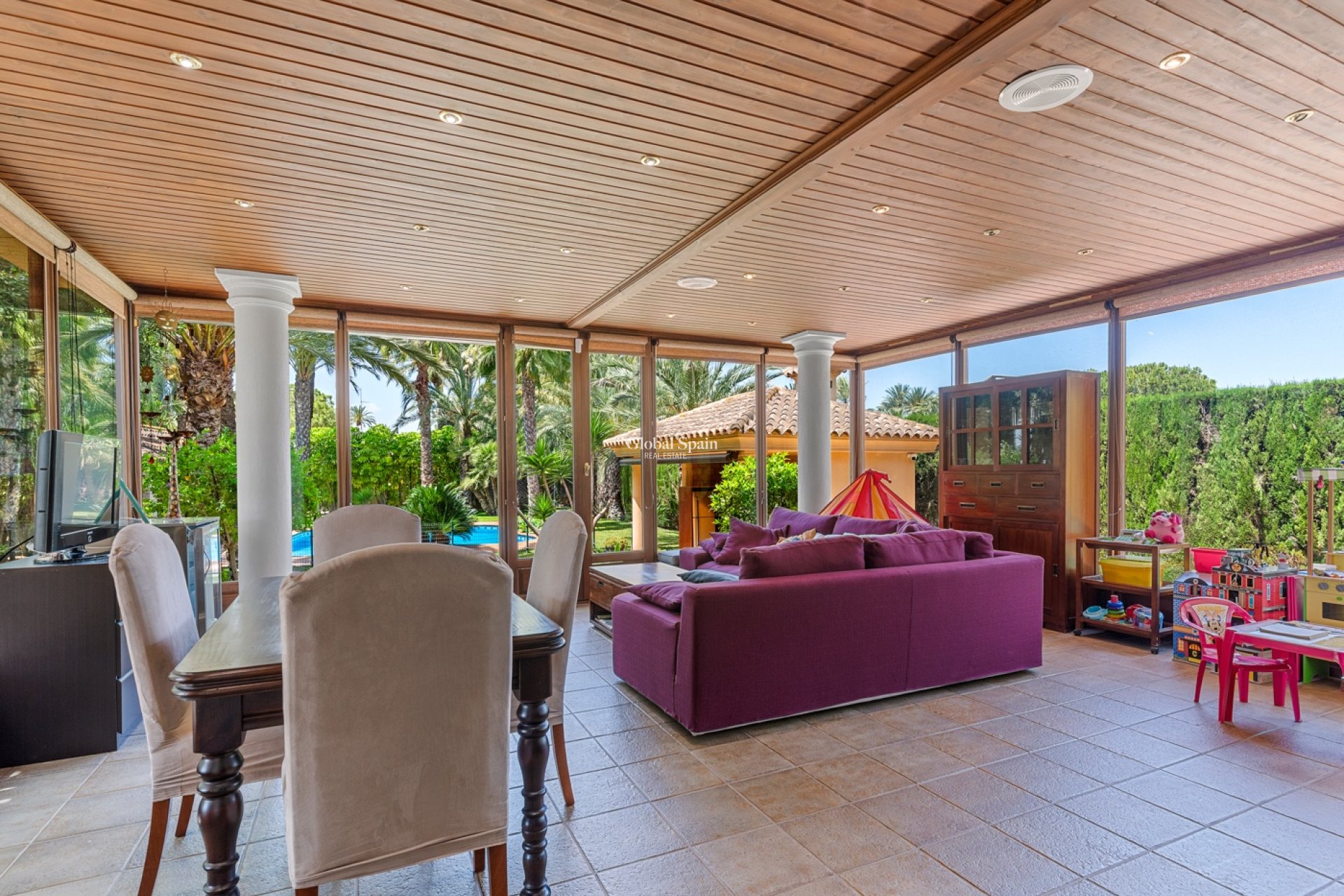 Resale - VILLA -
ELCHE