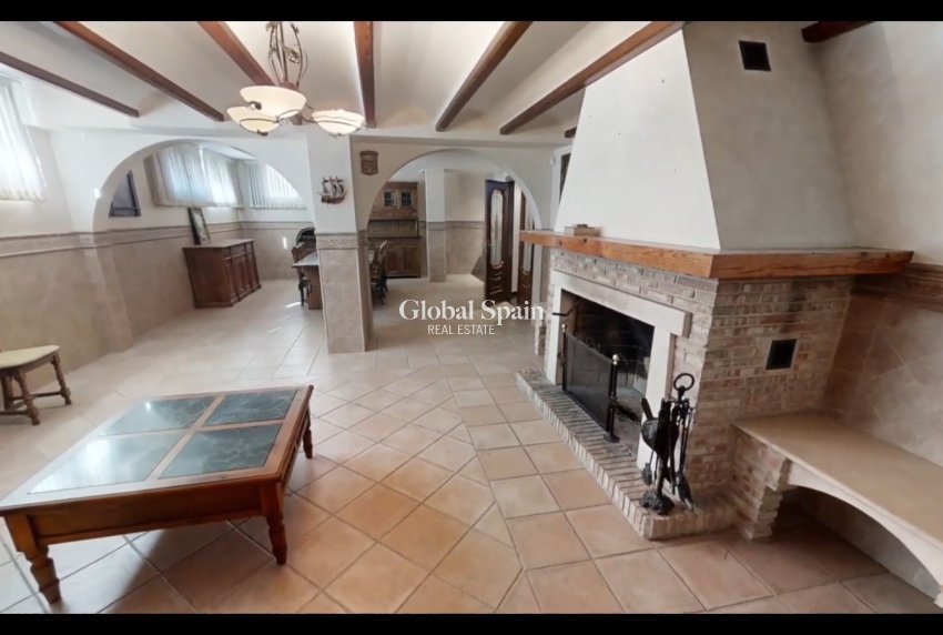 Resale - VILLA -
ELDA - Inland