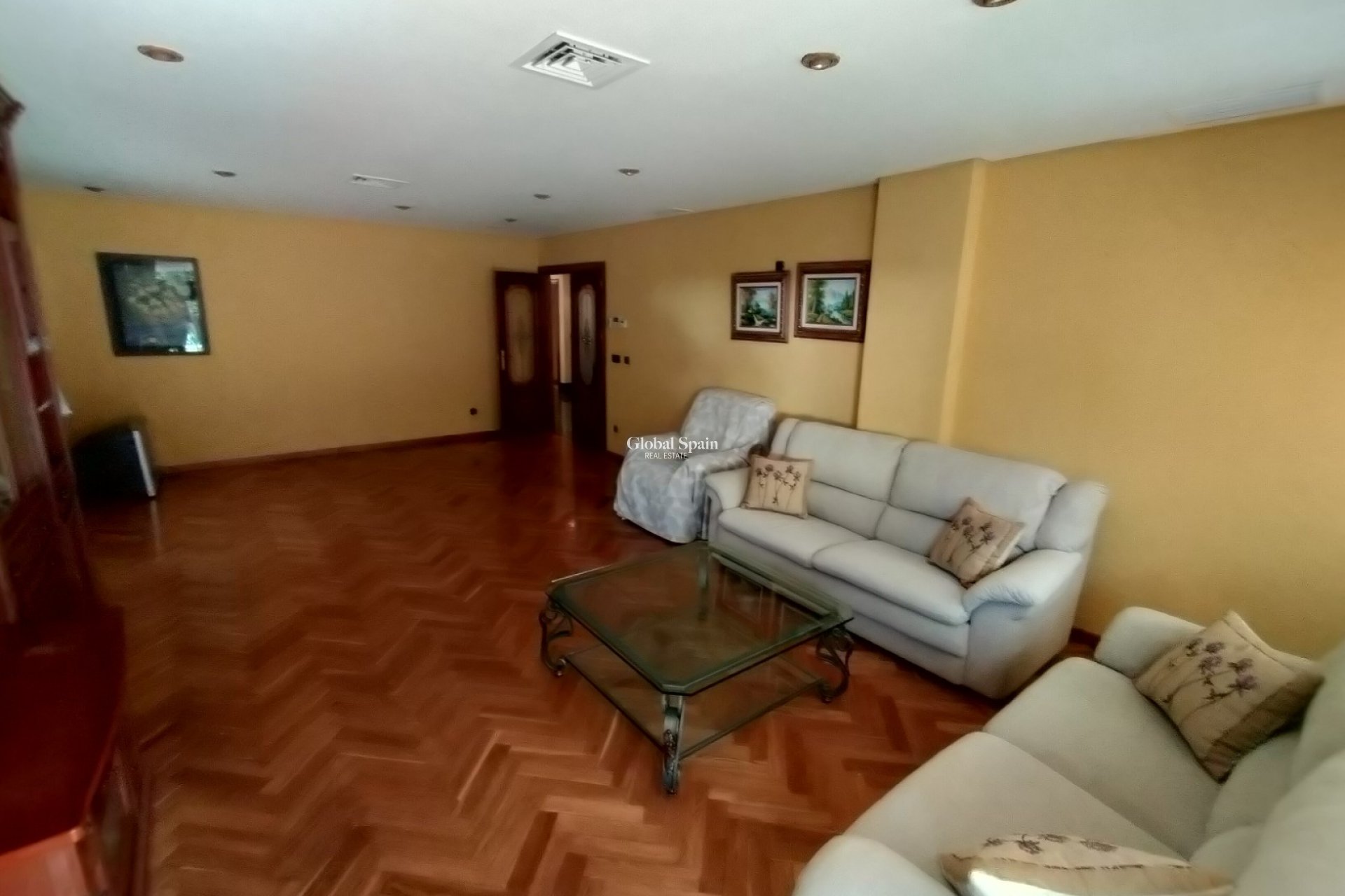 Resale - VILLA -
ELDA - Inland