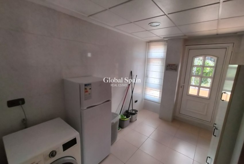 Resale - VILLA -
ELDA - Inland