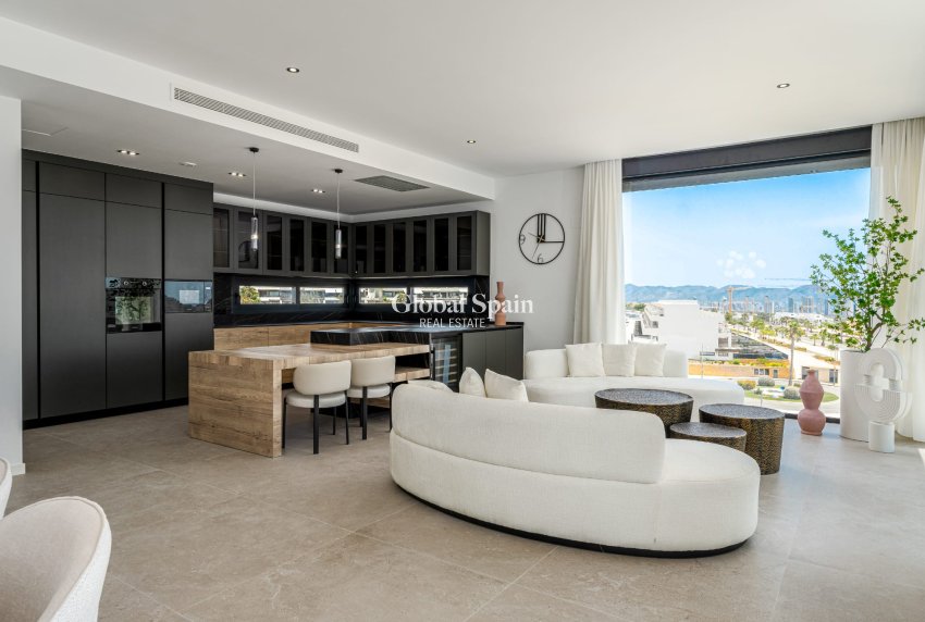 Resale - Villa -
FINESTRAT - Costa Blanca Norte