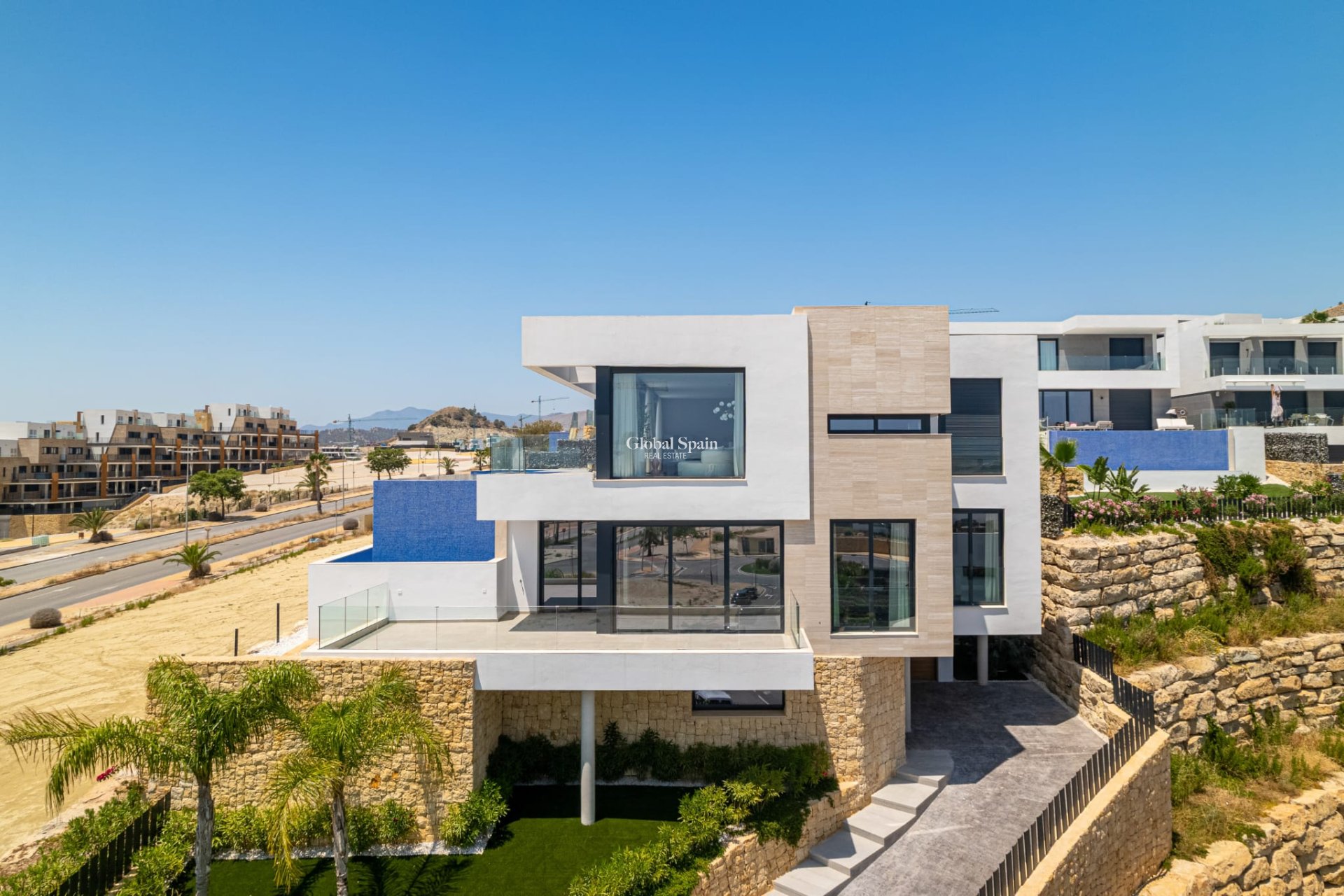 Resale - Villa -
FINESTRAT - Costa Blanca Norte