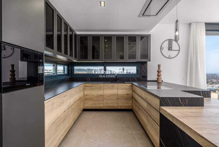 Resale - Villa -
FINESTRAT - Costa Blanca Norte