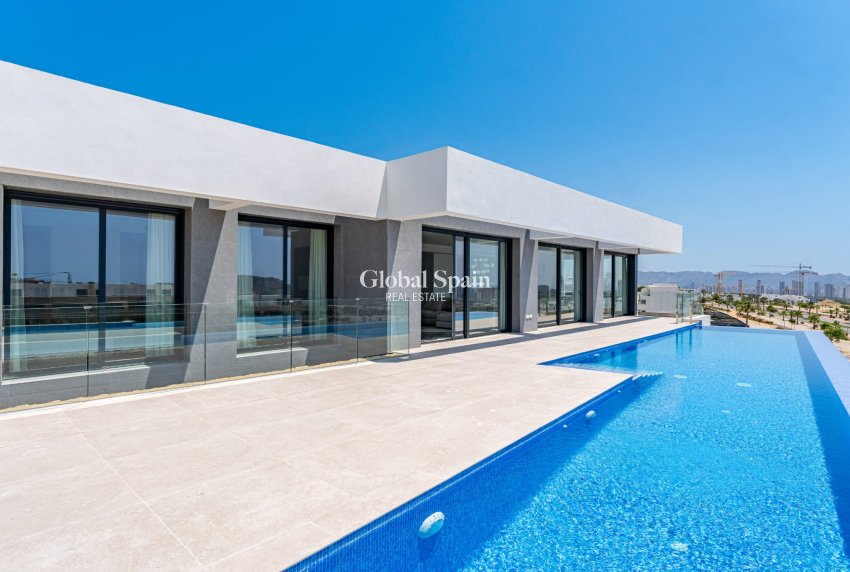 Resale - Villa -
FINESTRAT - Costa Blanca Norte