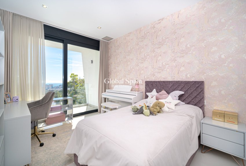 Resale - VILLA -
FINESTRAT - Costa Blanca