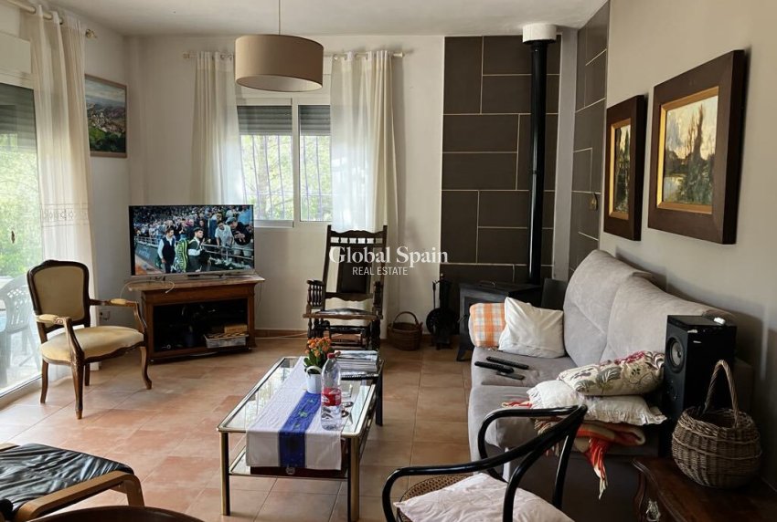 Resale - VILLA -
FINESTRAT - Costa Blanca