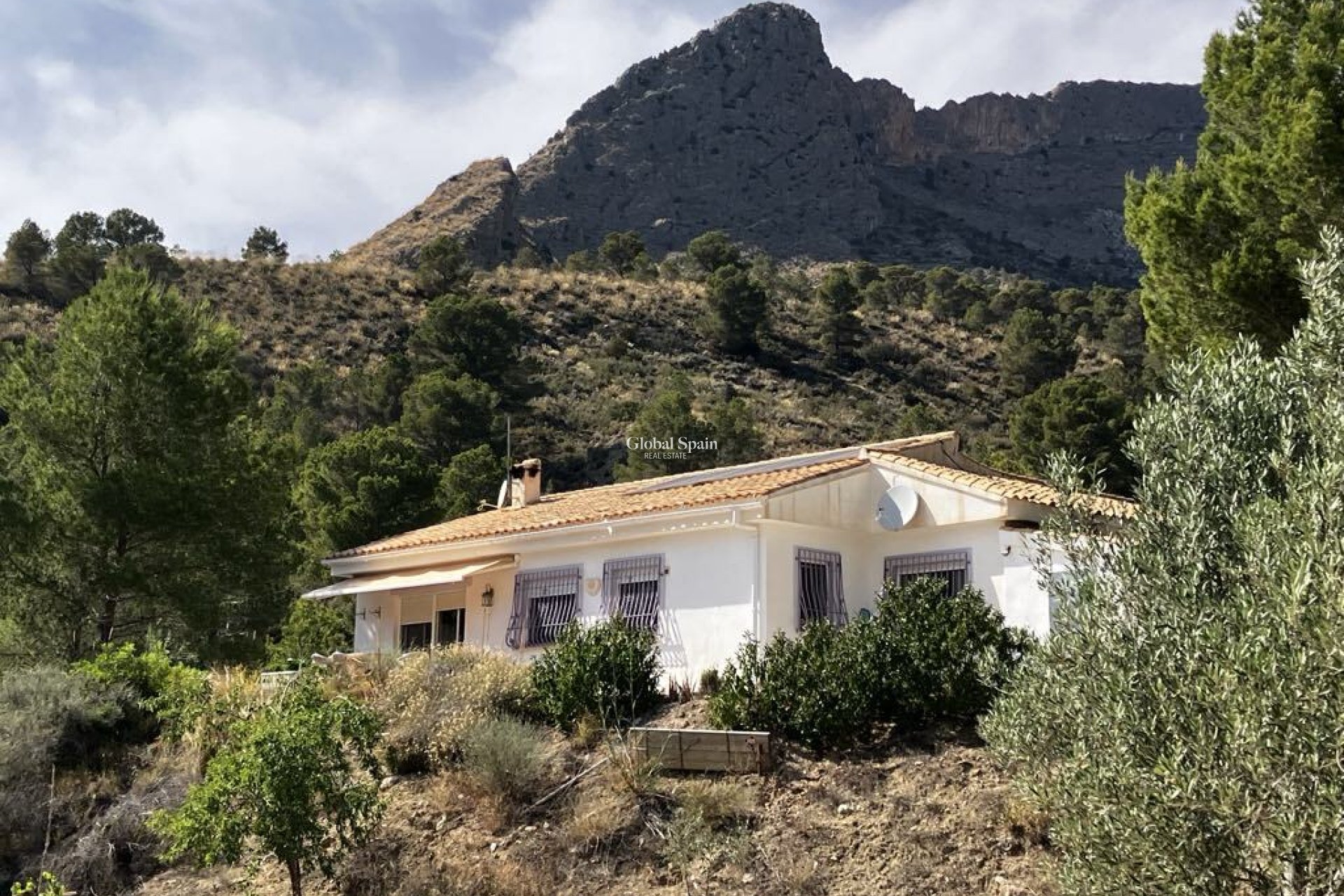 Resale - VILLA -
FINESTRAT - Costa Blanca