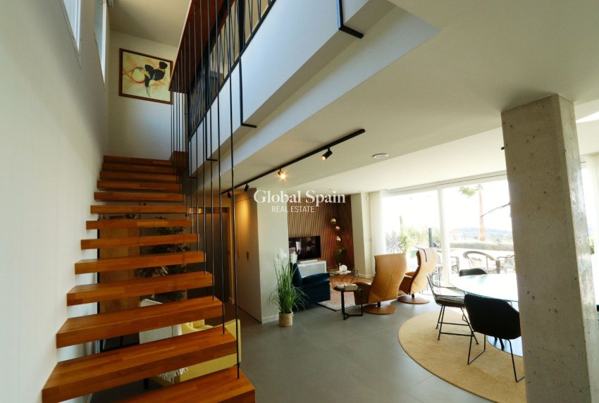 Resale - VILLA -
FINESTRAT - Costa Blanca