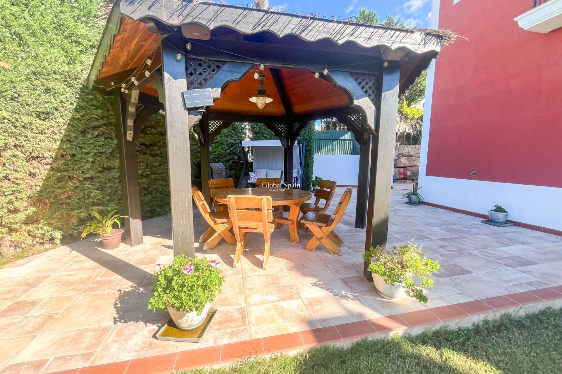 Resale - VILLA -
FINESTRAT