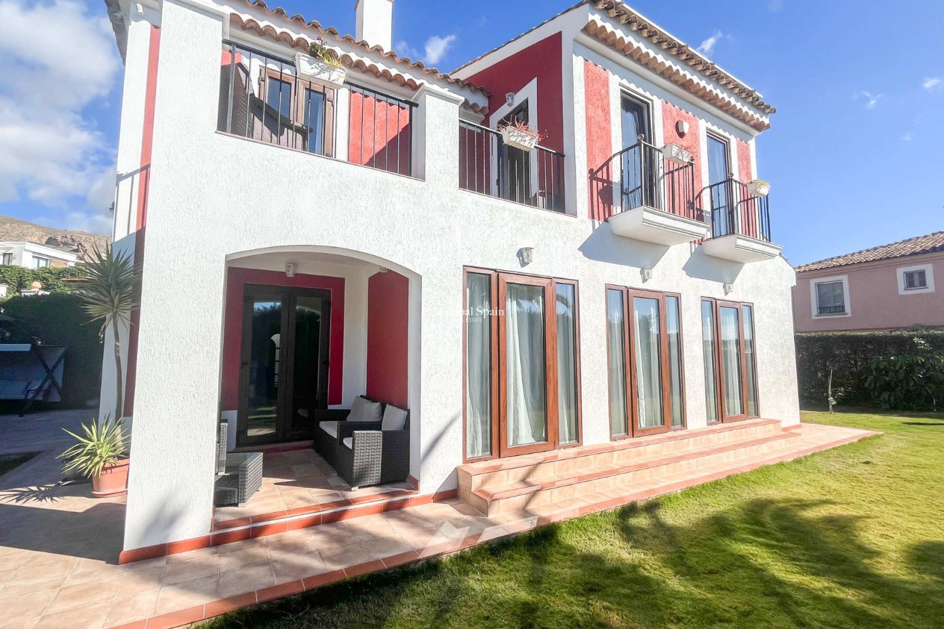 Resale - VILLA -
FINESTRAT