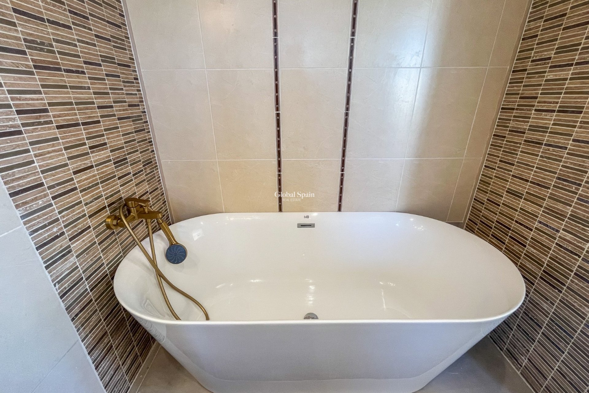 Resale - VILLA -
FINESTRAT