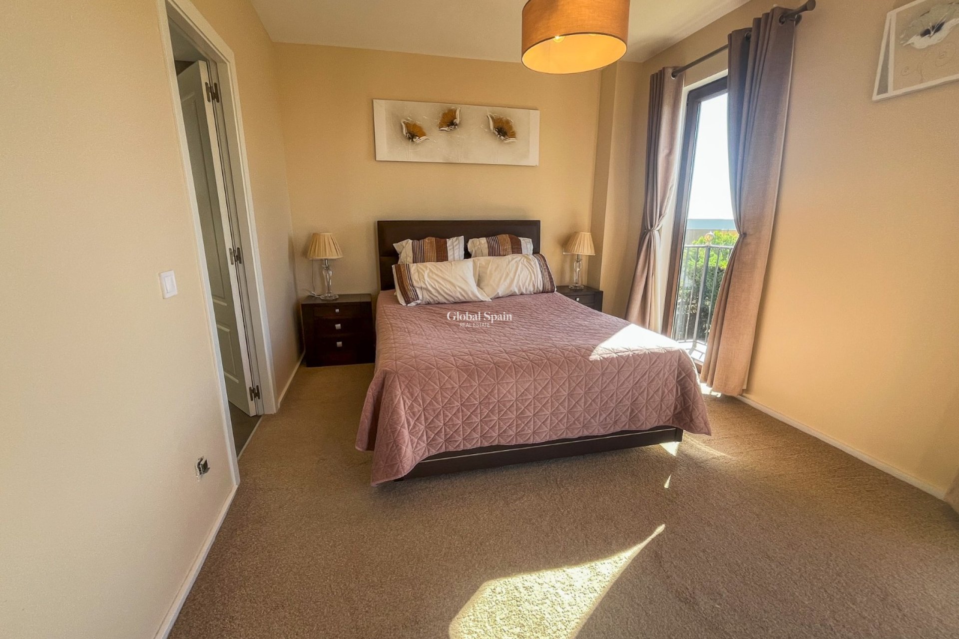 Resale - VILLA -
FINESTRAT