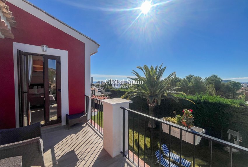 Resale - VILLA -
FINESTRAT
