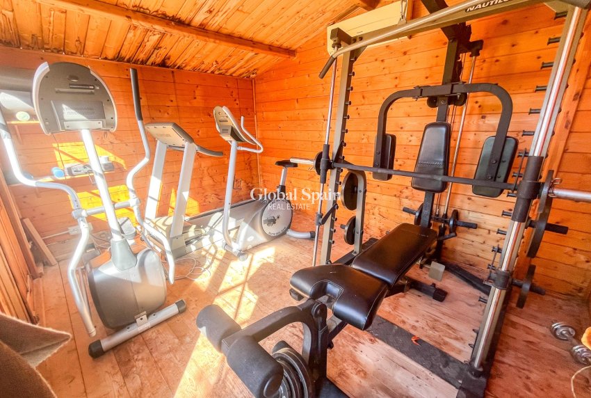 Resale - VILLA -
FINESTRAT