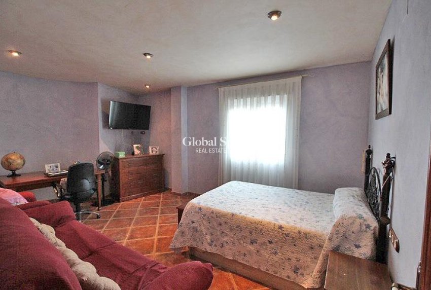 Resale - VILLA -
FORMENTERA DEL SEGURA - C- Cooperativa