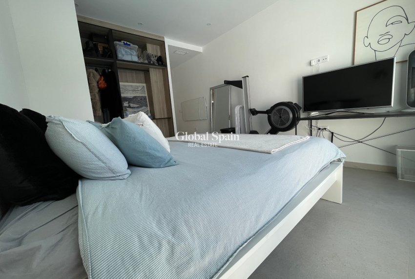 Resale - VILLA -
FORMENTERA DEL SEGURA - Costa Blanca