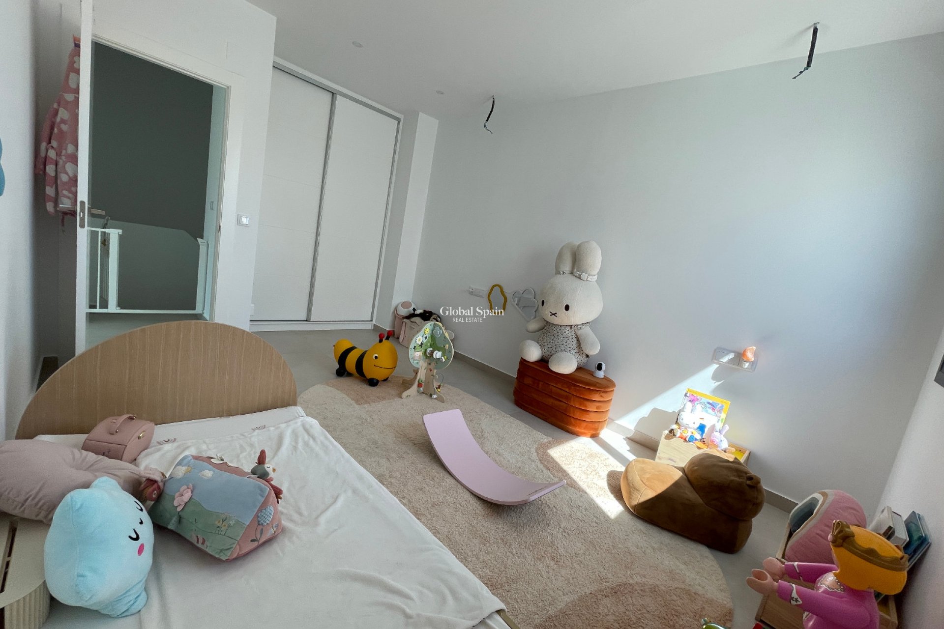 Resale - VILLA -
FORMENTERA DEL SEGURA - Costa Blanca