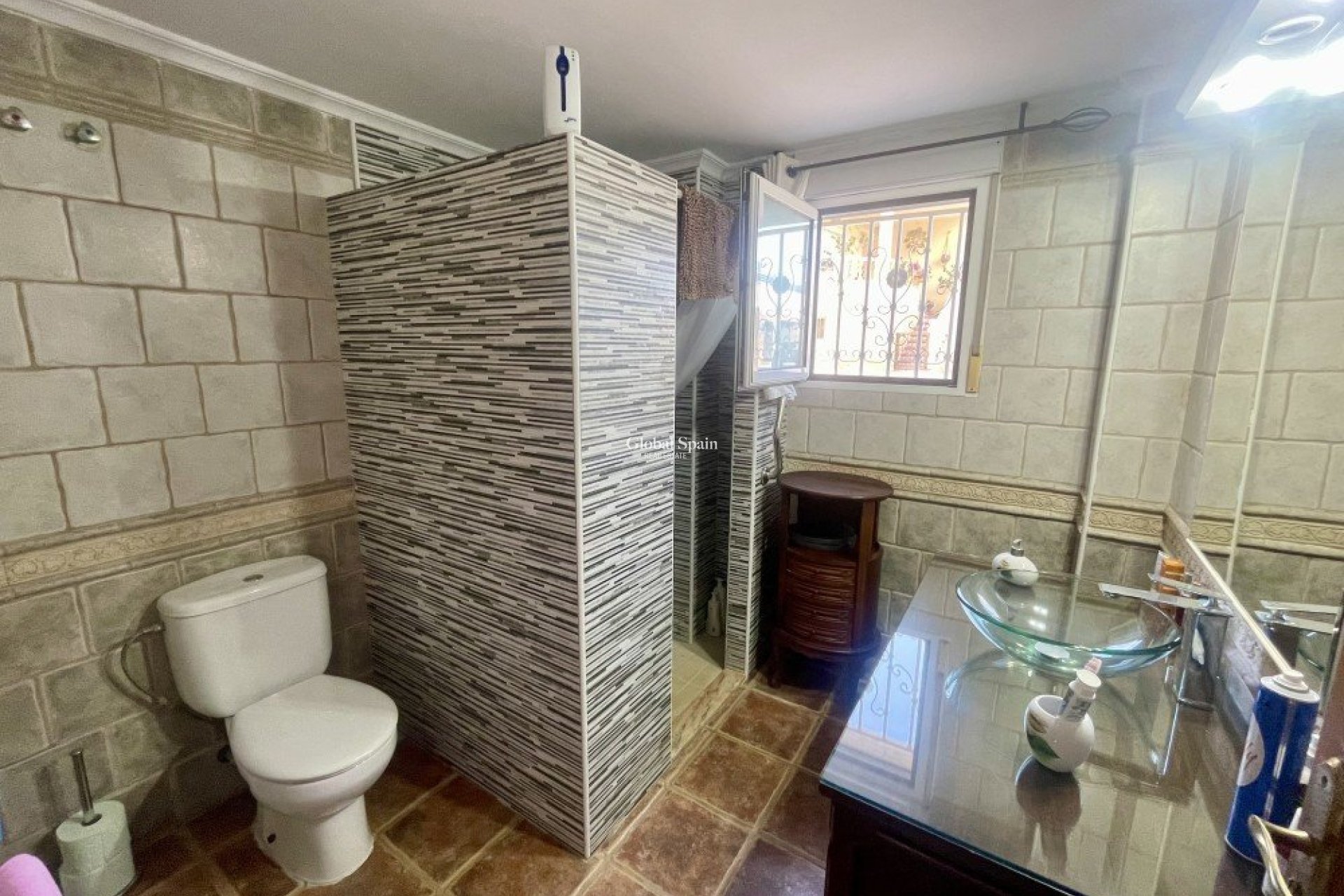 Resale - VILLA -
FORMENTERA DEL SEGURA - Costa Blanca