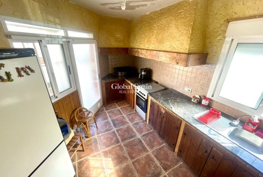 Resale - VILLA -
FORMENTERA DEL SEGURA - Costa Blanca