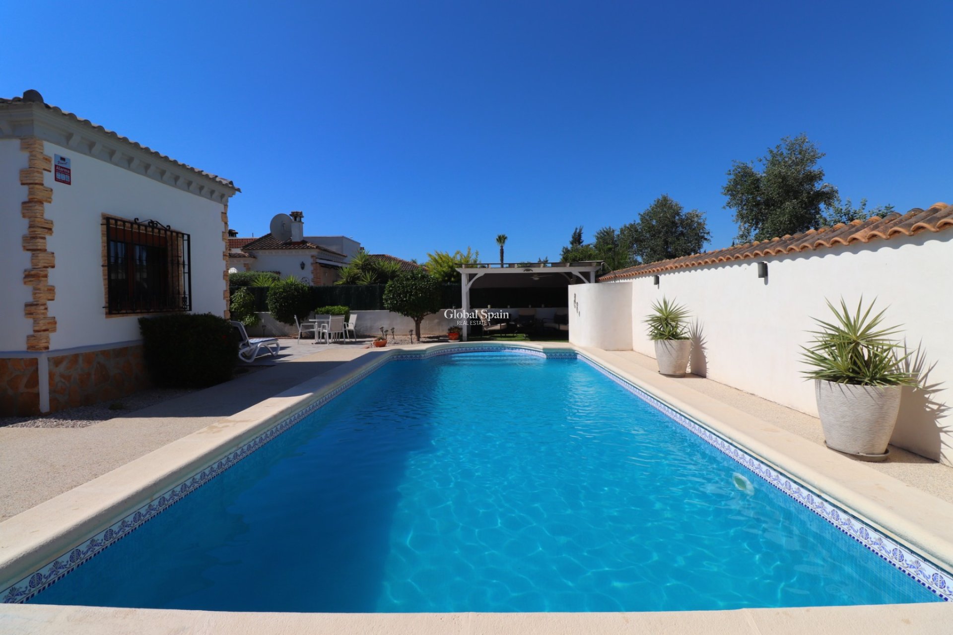 Resale - VILLA -
Formentera del Segura - Fincas de La Vega
