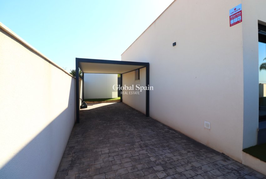 Resale - VILLA -
FORMENTERA DEL SEGURA - Fincas de La Vega