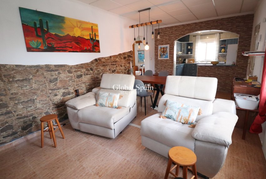 Resale - VILLA -
FORTUNA - Inland